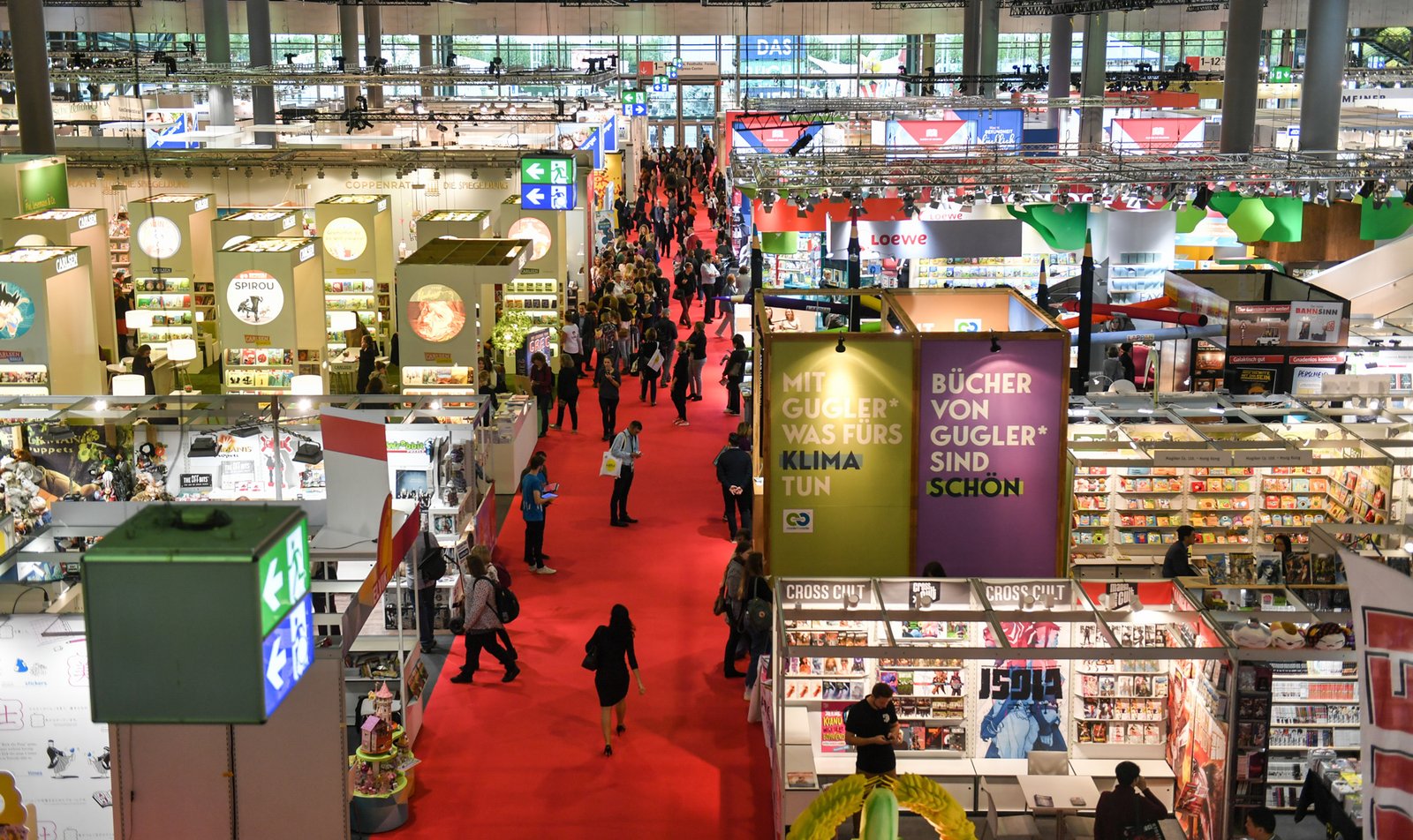 Frankfurt Book Fair crowd
